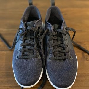 Reebok Women's Astroride Walk Gray Athletic Shoes